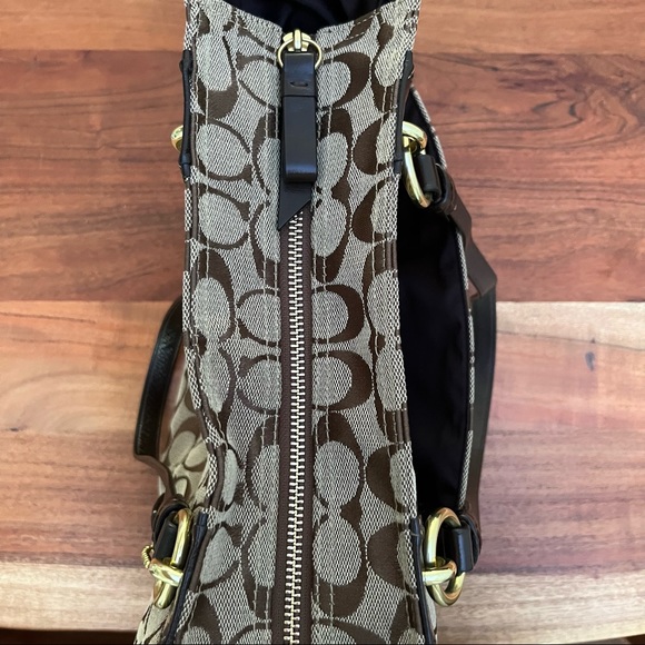 Authentic Coach Purse - Picture 6 of 6